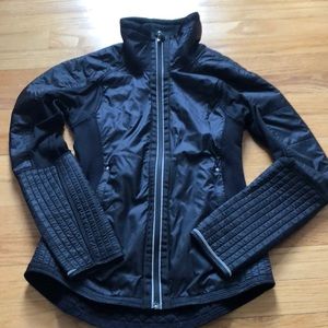 LULULEMON - Black Fleece Lined Running Jacket